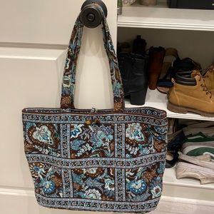 Vera Bradley tote bag